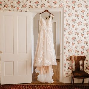 Rebecca Ingram wedding size 12 gown.